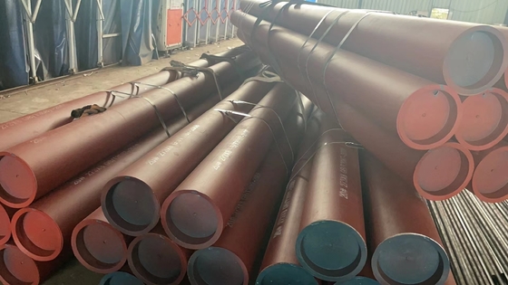 Tuyaux d'acier sans couture laminés à froid de l'alliage 34CrMo4 avec la préparation de surface et la section ronde