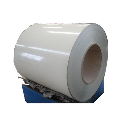 Z275 a enduit la toiture d'une première couche de peinture en acier galvanisée en métal de bobine couvre des matériaux de construction