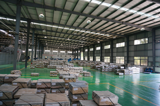 L'acier Tin Plate Coil Sheet de T4 CA ETP (Export Transfer Prices) 0.18mm a imprimé le fer-blanc électrolytique