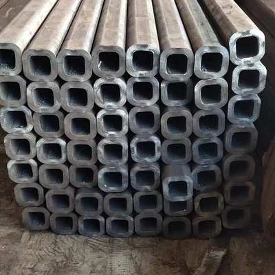 Tubes Q235 sans couture carrés/rectangulaires d'acier au carbone pour des applications industrielles