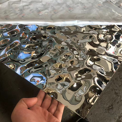 Plaques et plaques en acier inoxydable en relief de qualité 304 316 laminées à froid et laminées à chaud avec taille personnalisée