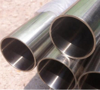 Les tuyaux d'acier inoxydables d'AISI ASTM 310S et le miroir 8K laminé à froid des tubes 316L 321 ont poli soudé