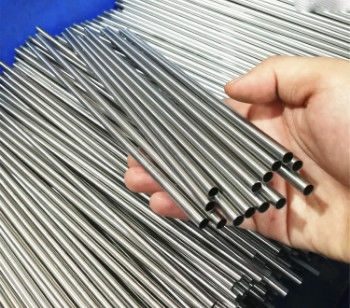 Tuyaux d'acier de SS410 SS420 et tubes inoxydables, tube en acier du petit diamètre 440C