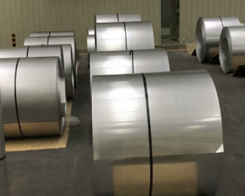 0.12mm à 6.0mm ont galvanisé les bobines en acier, l'immersion Q235 chaude ont galvanisé des bobines