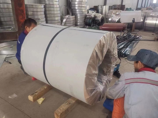 L'immersion chaude Sgcc a galvanisé les bobines en acier Z275 pour la feuille ondulée de fer de toiture en métal