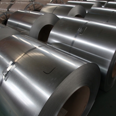 Le zingage des prix de fabricant DX51D SGCC a laminé à froid la bobine en acier galvanisée pour des matériaux de construction